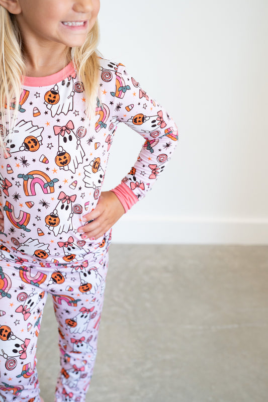 Spooky Sweet Ghosts | Two Piece Pajama Set
