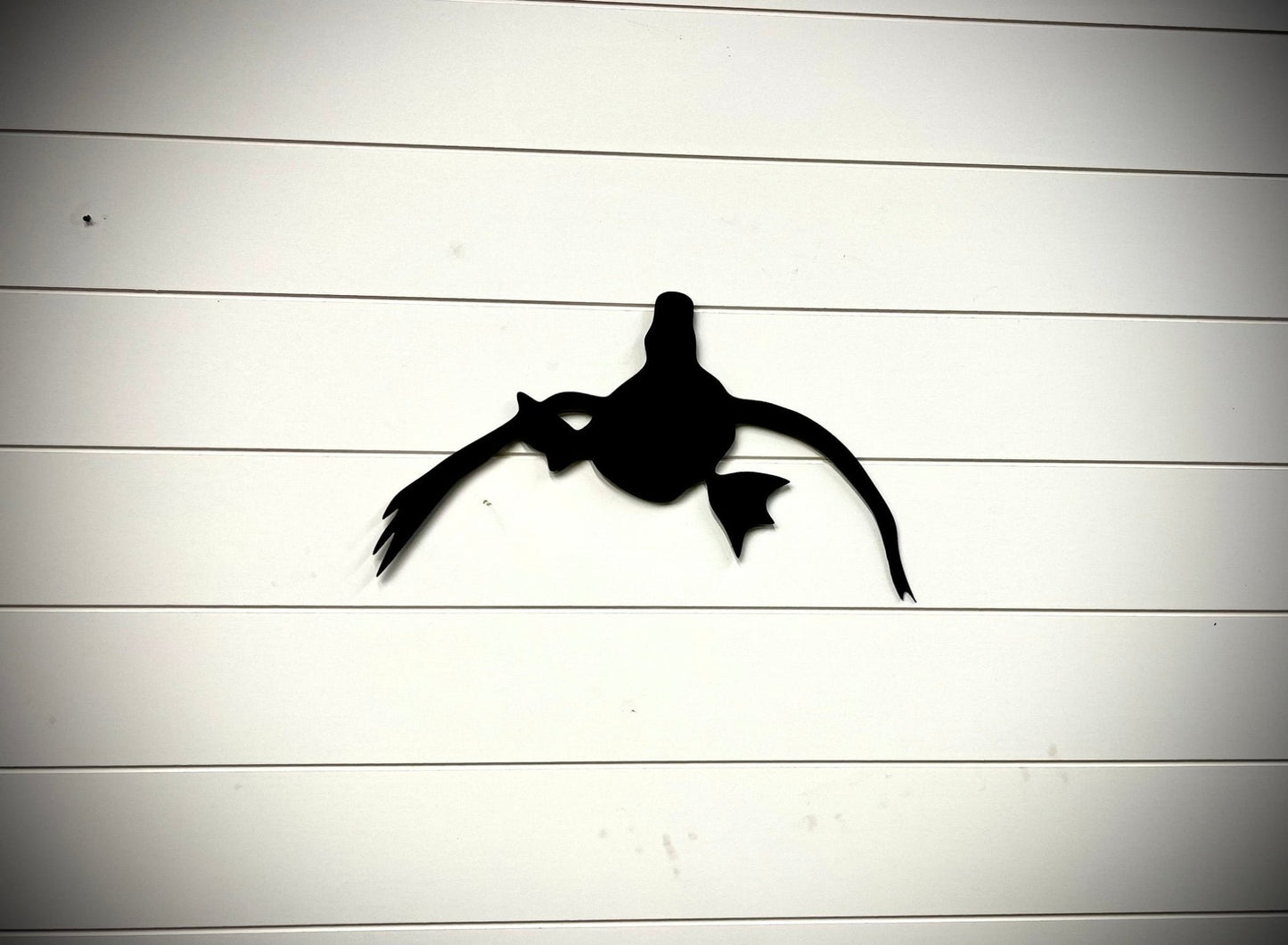 Metal Landing Duck w/ Feet Out | Wall Art