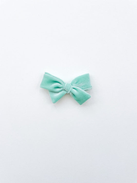 Turquoise Velvet Pinwheel